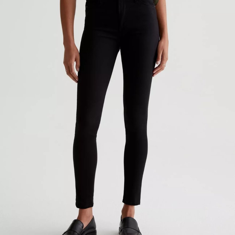 AG Farrah Skinny high rise jeans in dark blue - size 30